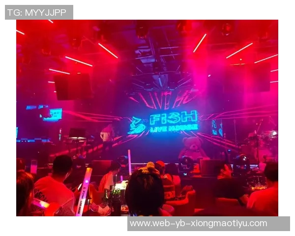 阿里纳斯谈生活选择：播客比夜店更有意义队友凌晨仍在狂欢